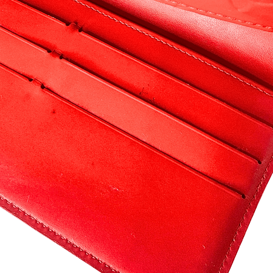 Louis Vuitton Monogram Vernis Sarah Wallet Red