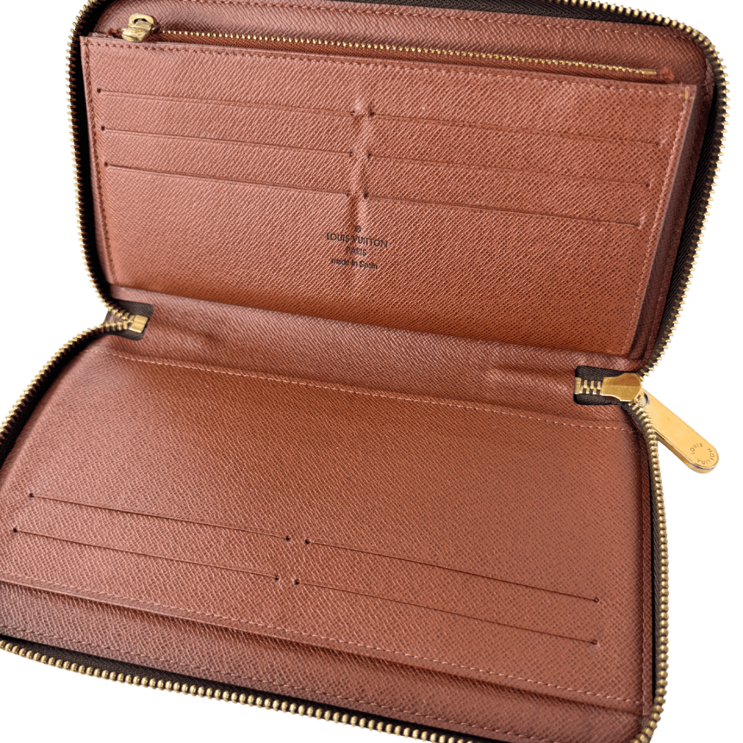Louis Vuitton Monogram Zippy Organizer Wallet