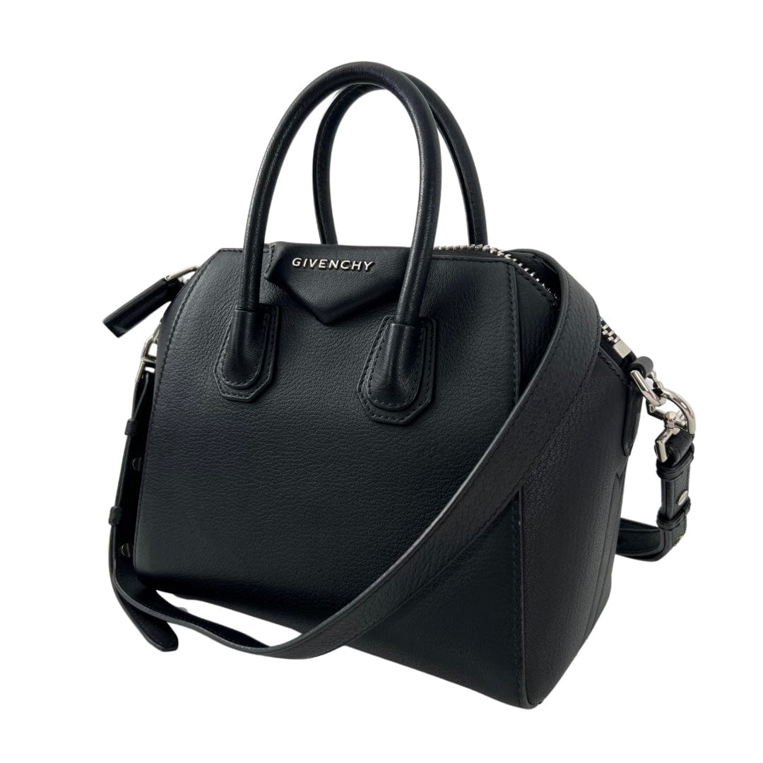 Black Antigona mini leather handbag, Givenchy