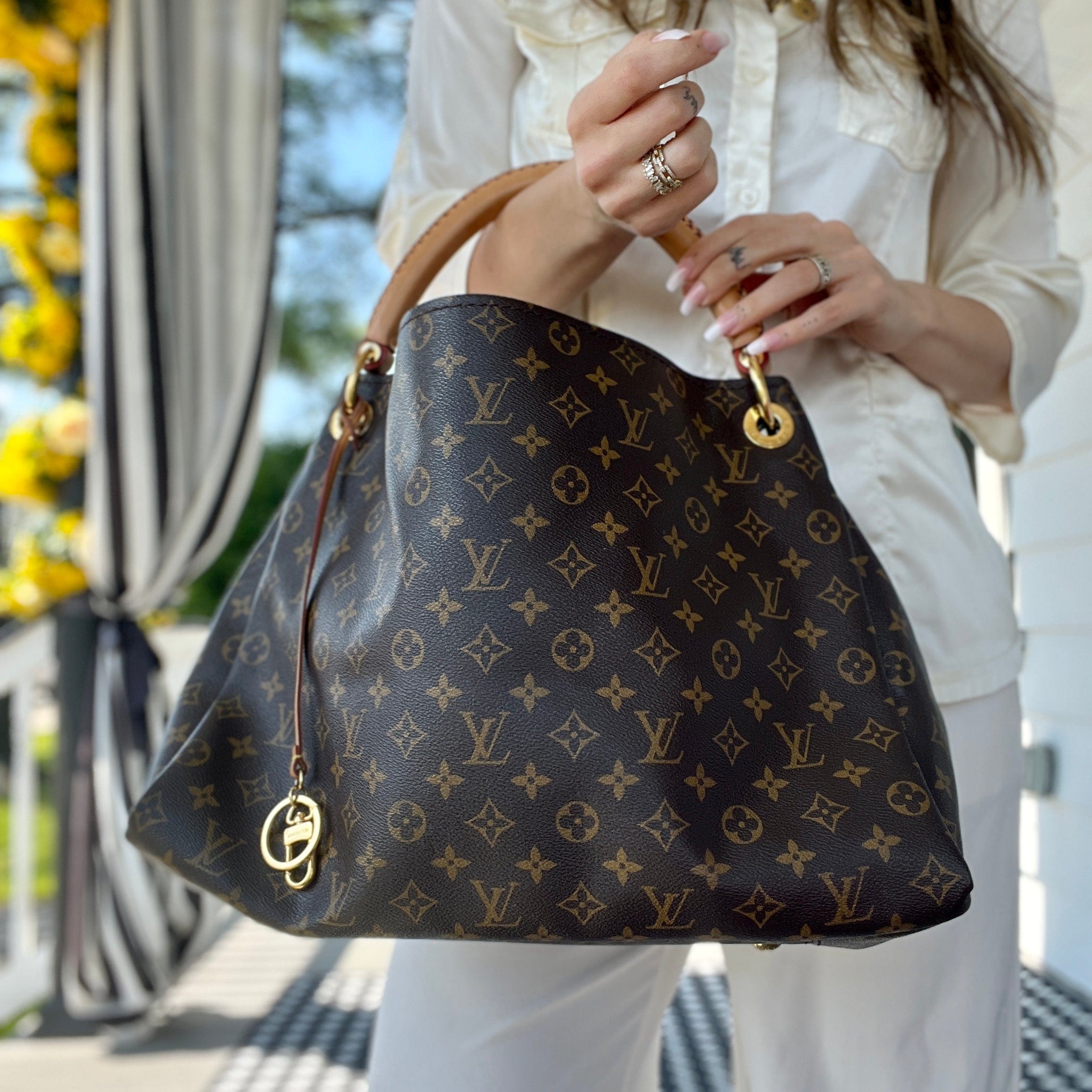 Louis Vuitton Montaigne Beige Monogram Empreinte Leather Shoulder Bag -  MyDesignerly