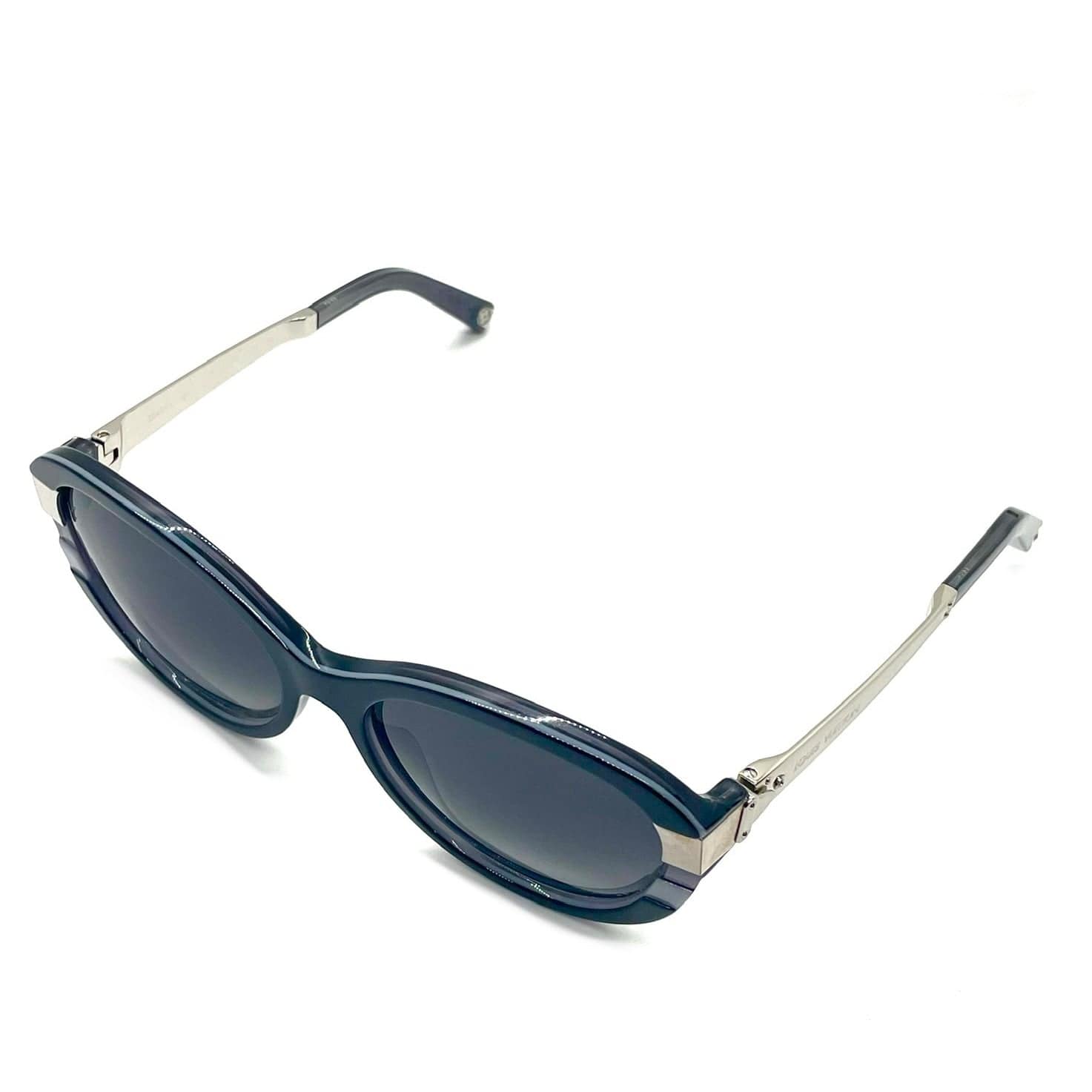 Louis Vuitton Petit Soupçon Cat Eyes  Square sunglass, Sunglasses,  Sunglasses women