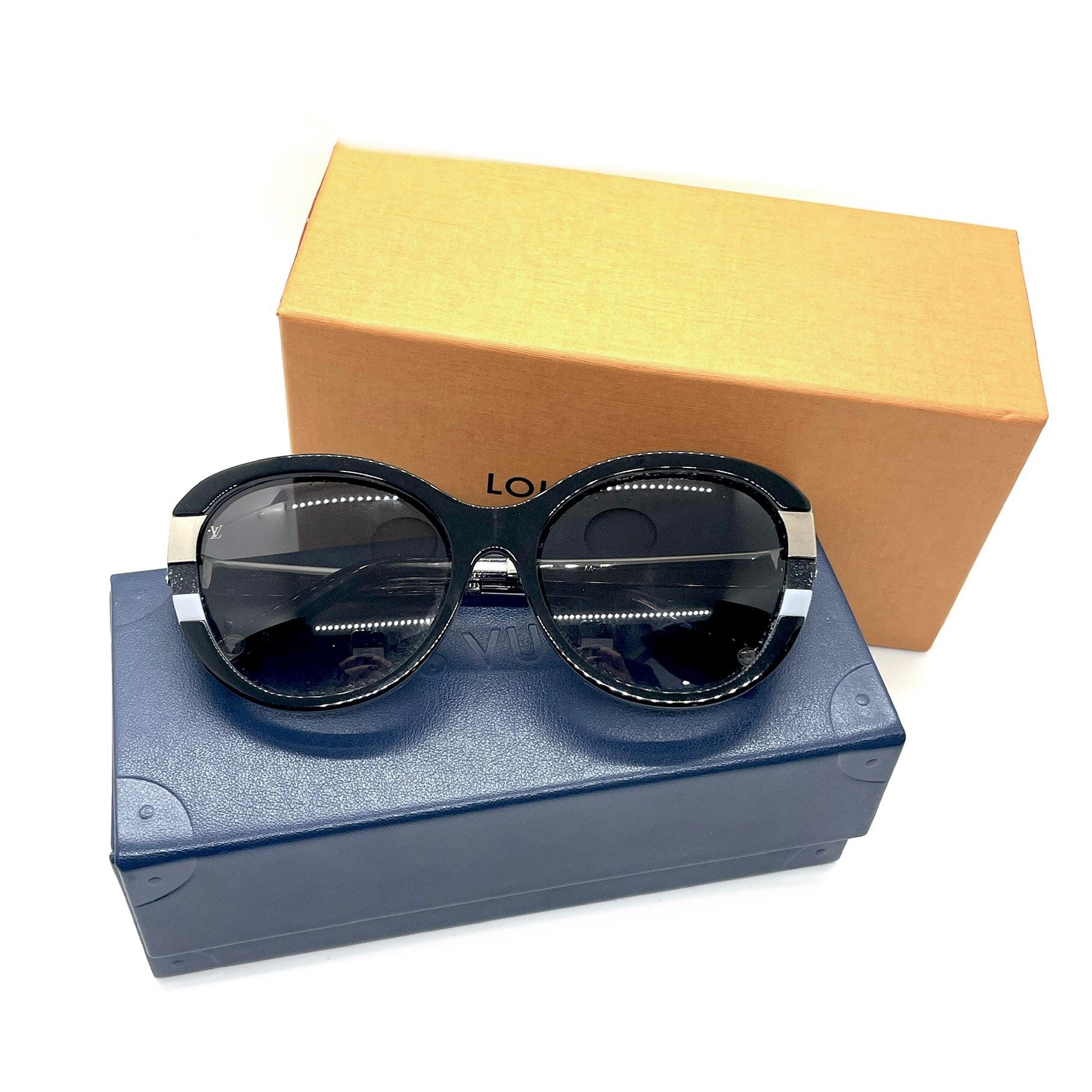 Louis Vuitton, Accessories, My Monogram Cat Eye Sunglasses Authentic  Louis Vuitton Case Bag Box