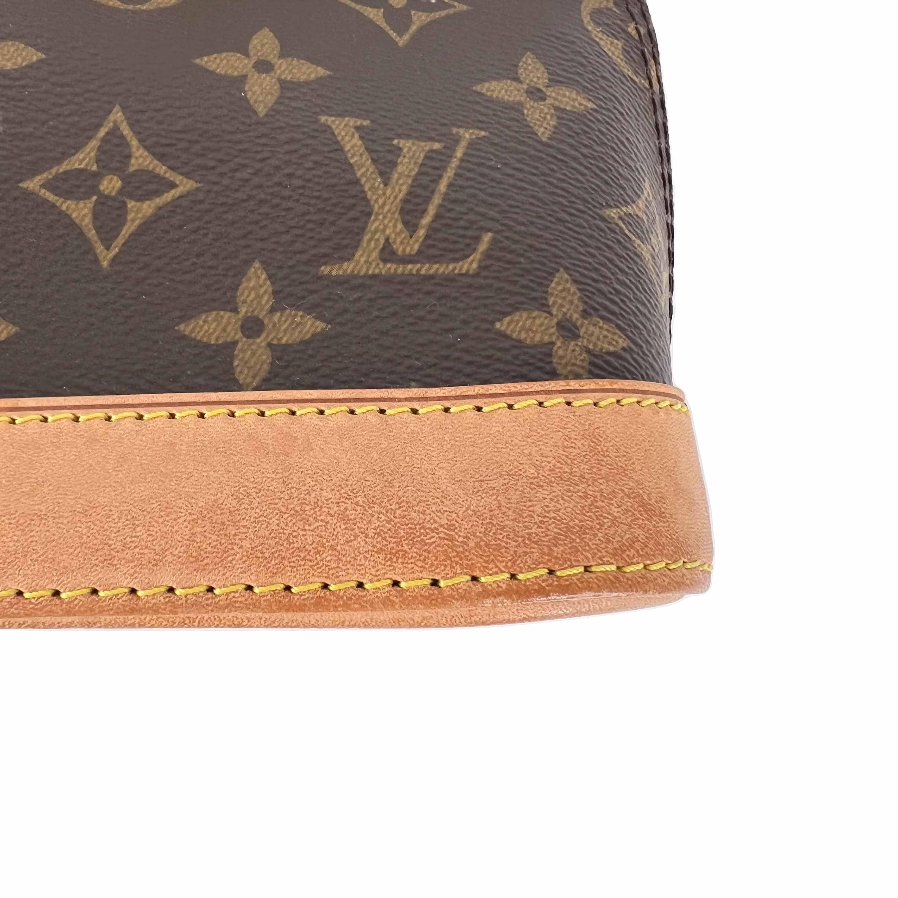 Louis Vuitton LV Alma BB with strap White Leather ref.307145 - Joli Closet